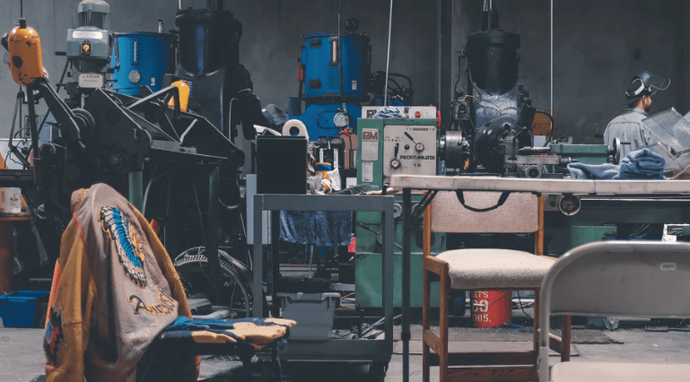 manufacturing-workplace