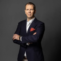 Peter Osadkowski 210x210 1